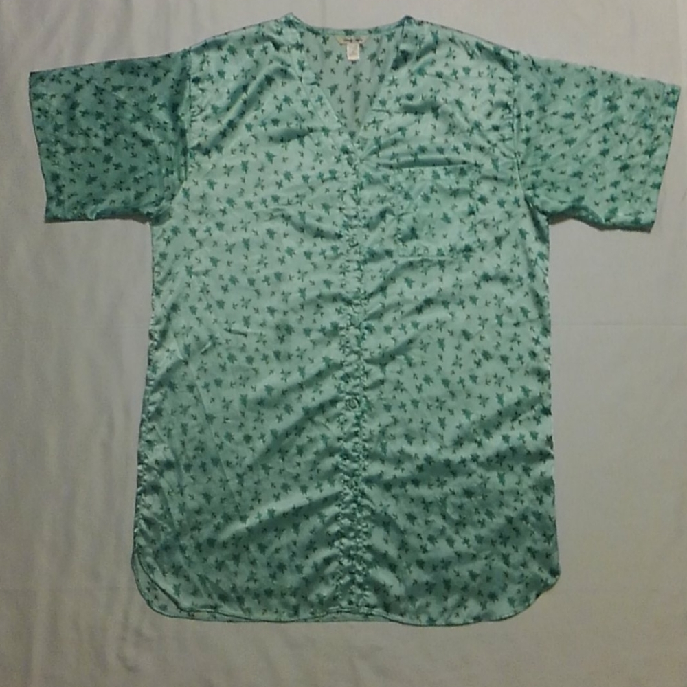 Vanity Fair V-neck Button-up Silky Tunic 2XL